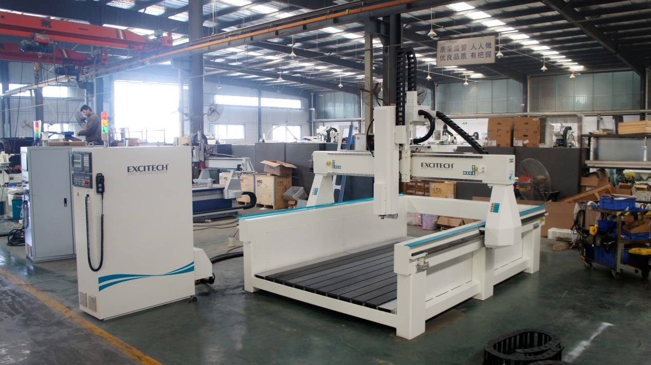 復(fù)合材料CNC雕刻機(jī)實(shí)現(xiàn)高速高效加工的五大關(guān)鍵策略